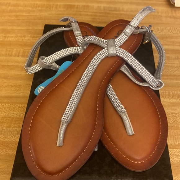 C&M Women's Rhinestone Glitter T Strap Thong Sandals with Memory Foam - Picture 2 of 3